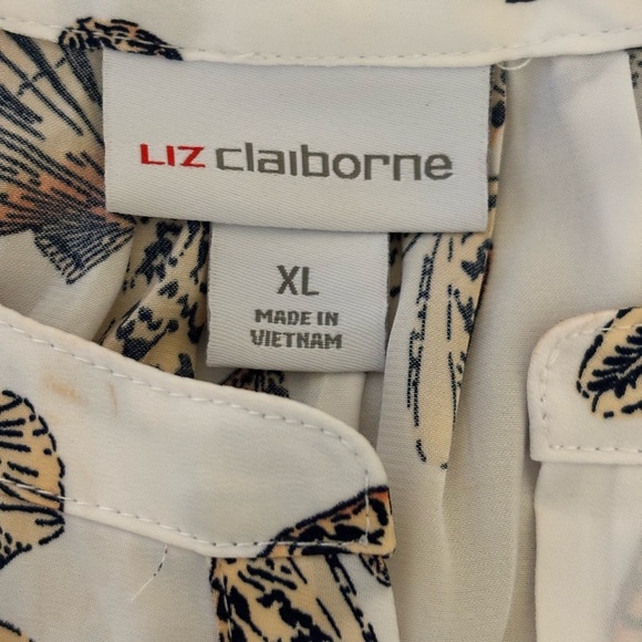 Liz Claiborne White and Brown Flutter Sleeve Blouse - Picture 2 of 8
